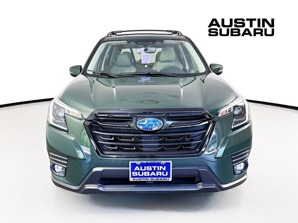 Used 2024 Subaru Forester Limited AWD/4WD image 2