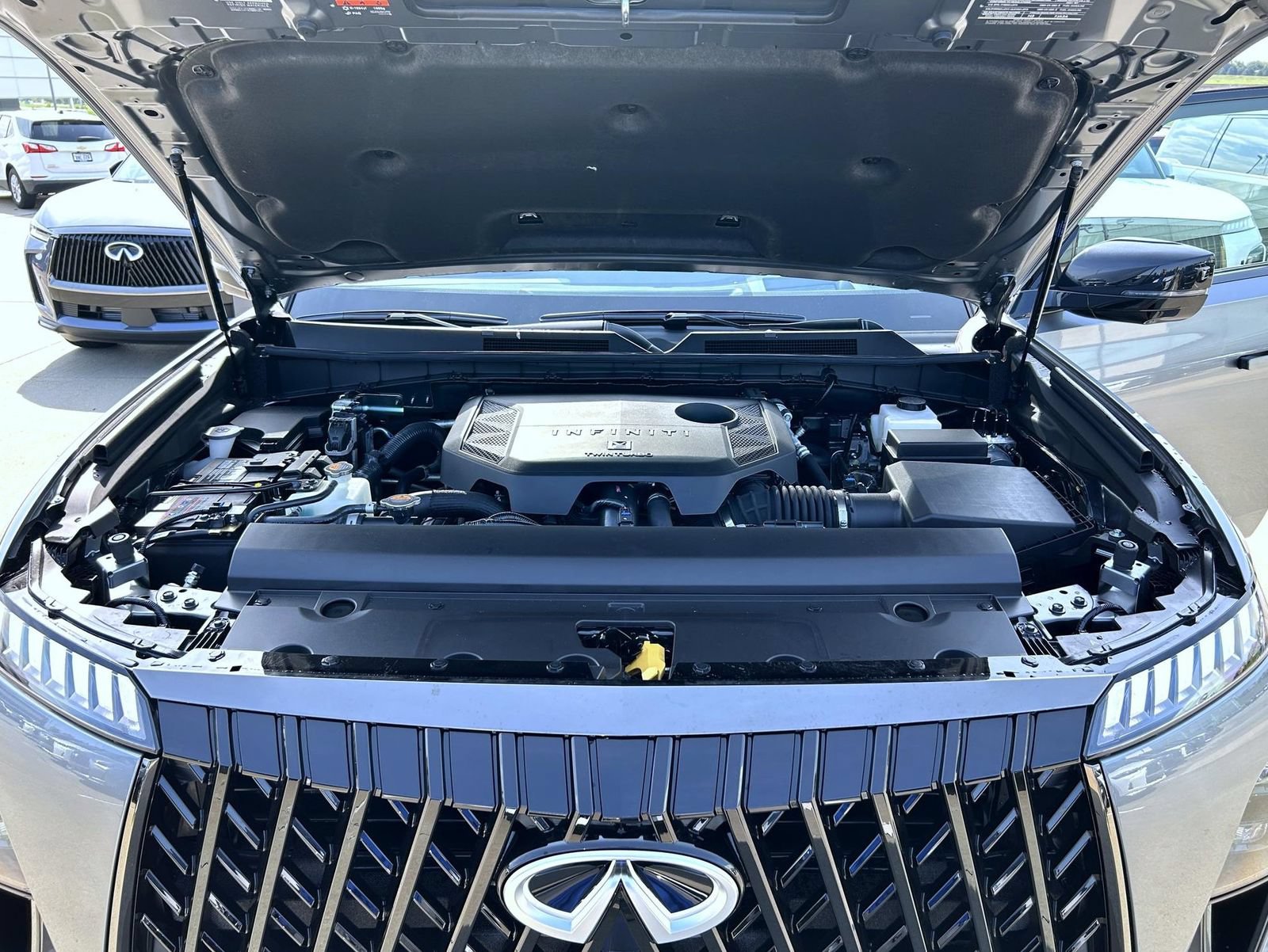 New 2027 INFINITI QX80 Sensory w/ Sport Exterior Package AWD/4WD image 26