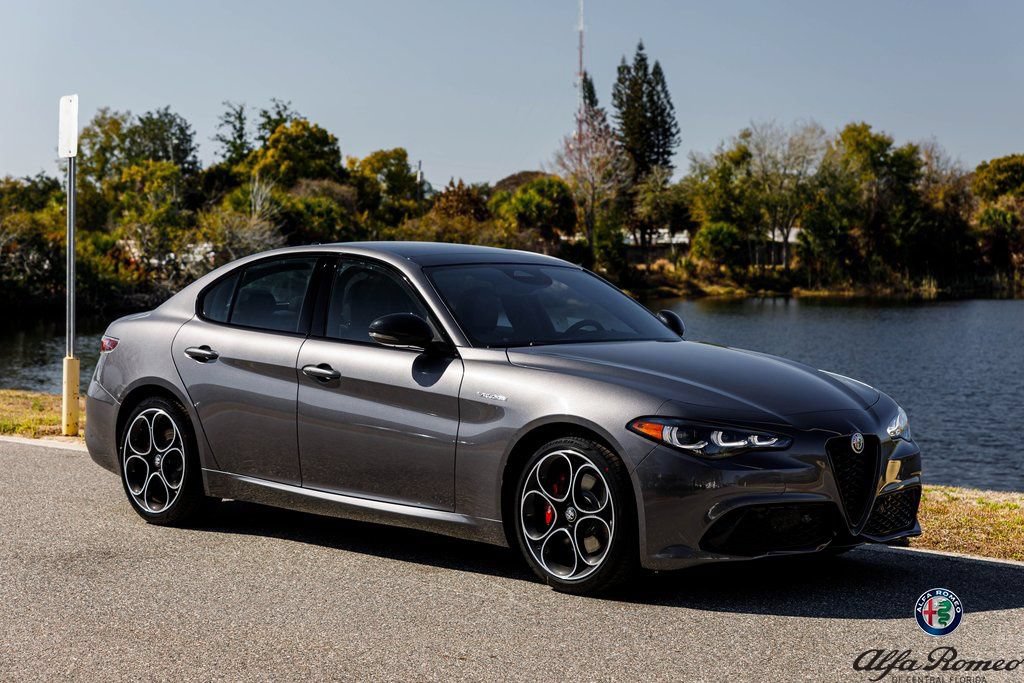 New 2026 Alfa Romeo Giulia w/ Driving Assist Package RWD image 1