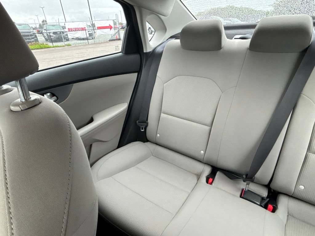Used 2021 Kia Forte LXS FWD image 31