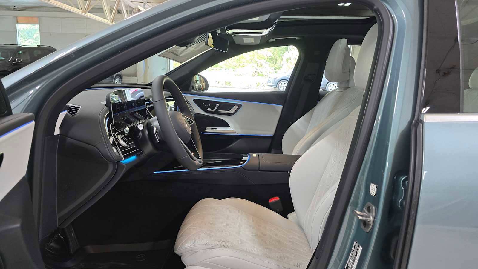 New 2026 Mercedes-Benz E 450 4MATIC Sedan image 24