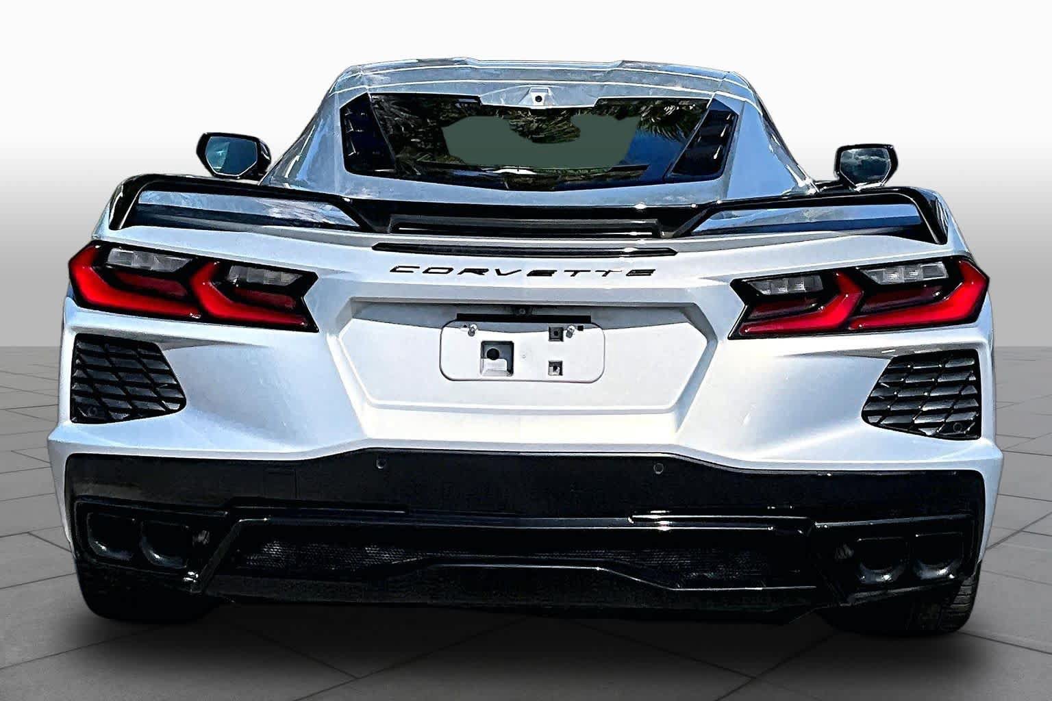 Used 2023 Chevrolet Corvette Stingray Preferred Cpe w/ Z51 Performance Package RWD image 5
