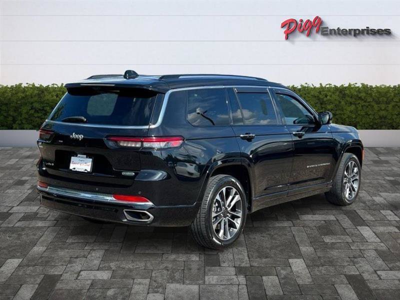 Used 2021 Jeep Grand Cherokee L Overland w/ Luxury Tech Group IV AWD/4WD image 8