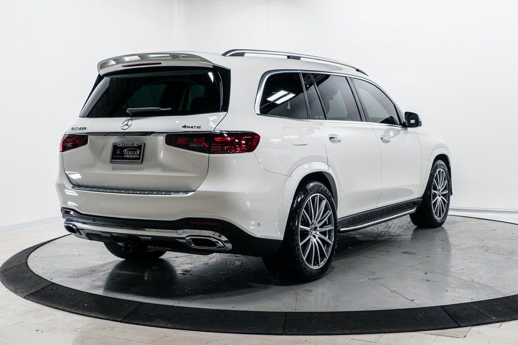 Used 2024 Mercedes-Benz GLS 450 4MATIC image 36