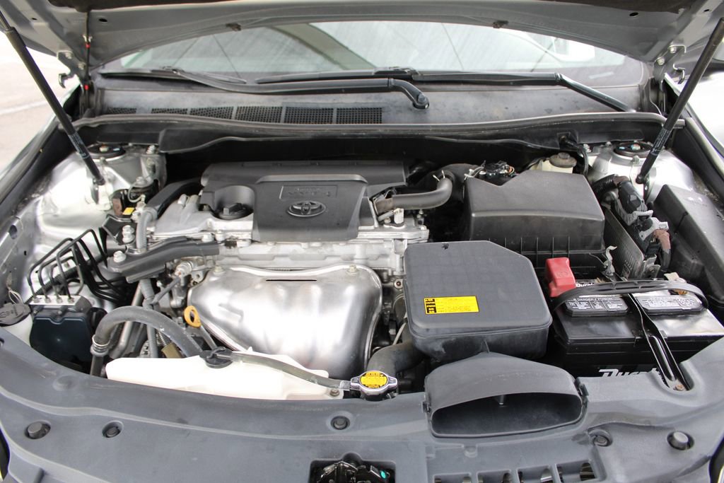 Used 2015 Toyota Camry SE FWD image 55