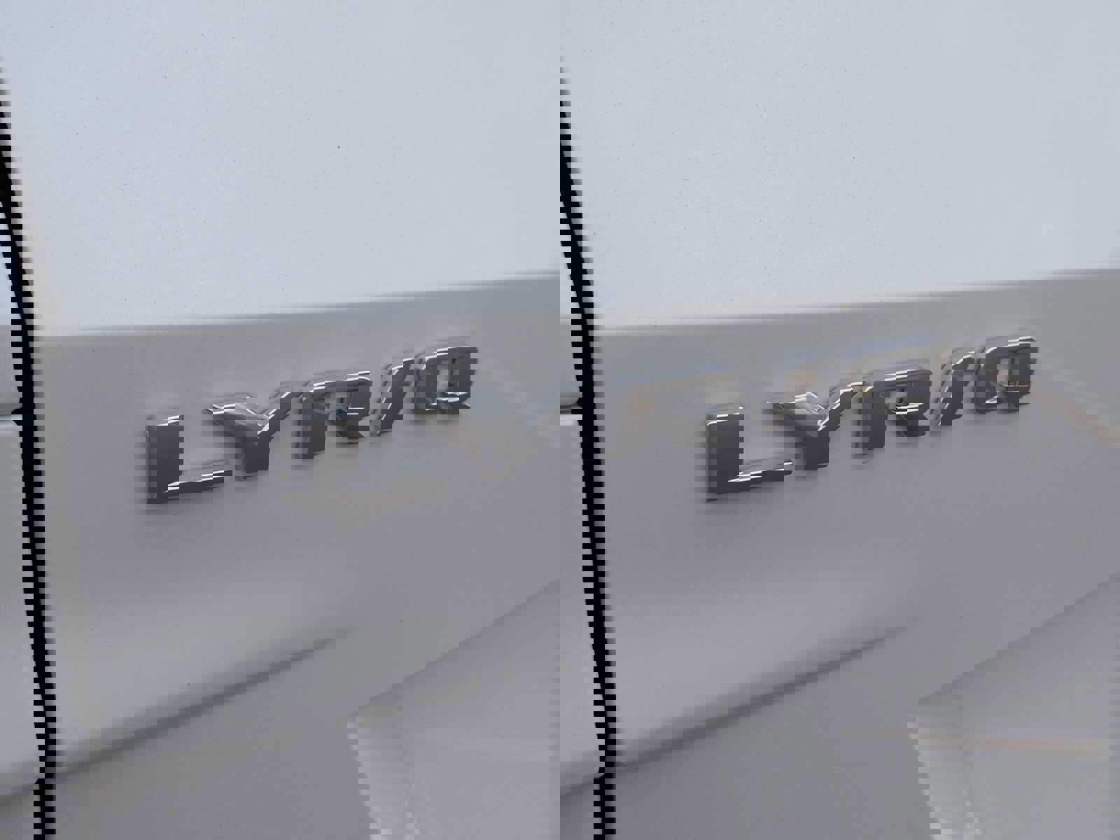 New 2025 Cadillac Lyriq Sport image 9