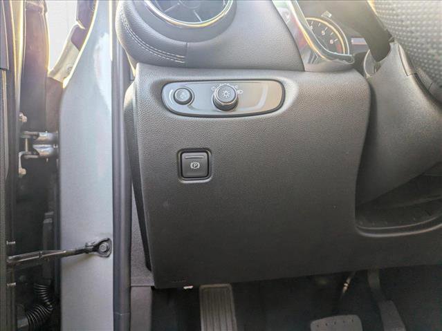 New 2025 Chevrolet Blazer LT w/ Midnight/Sport Edition image 17