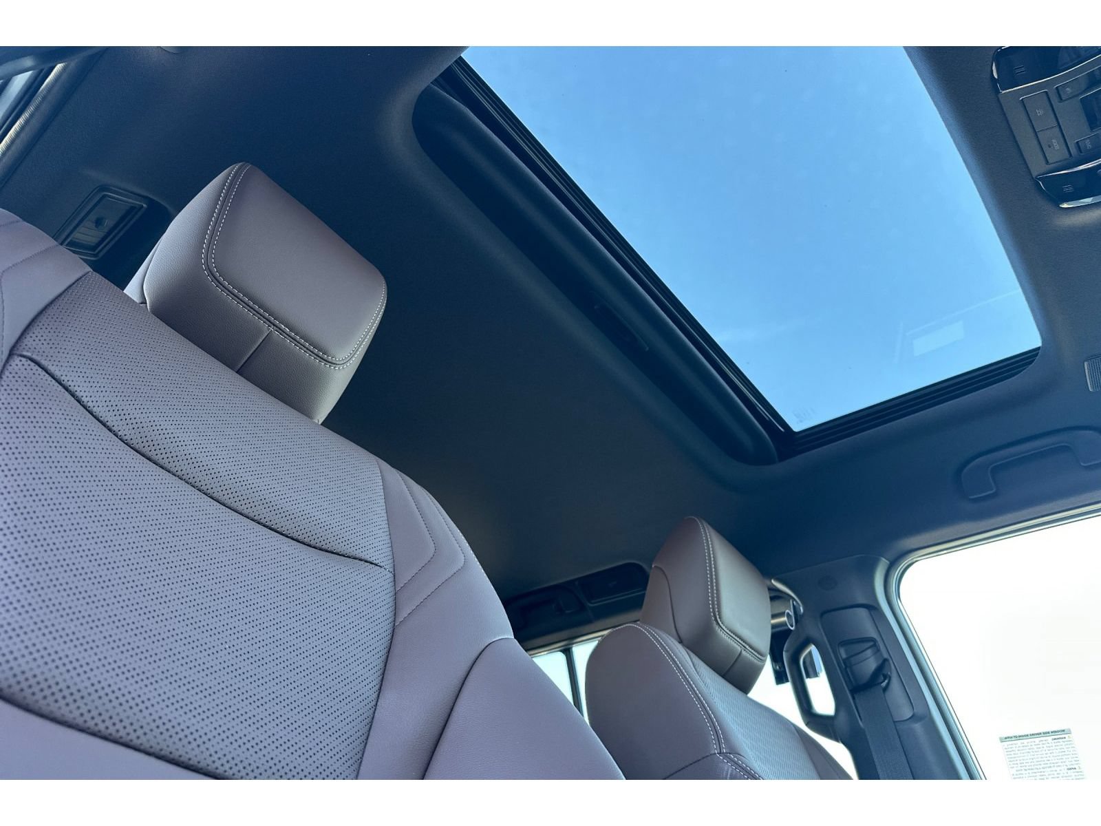 Certified 2027 Toyota Land Cruiser w/ Premium Package AWD/4WD image 19