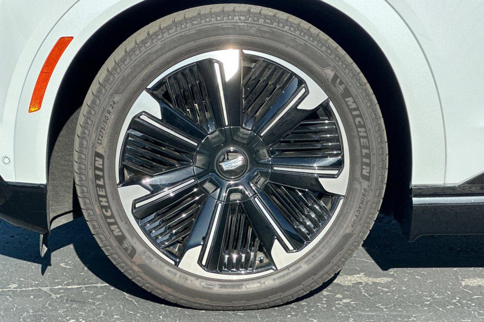 Certified 2026 Cadillac Escalade IQL Sport 2 AWD/4WD image 44