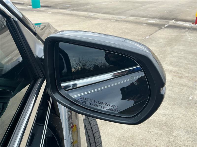 Used 2022 Honda CR-V Touring image 14