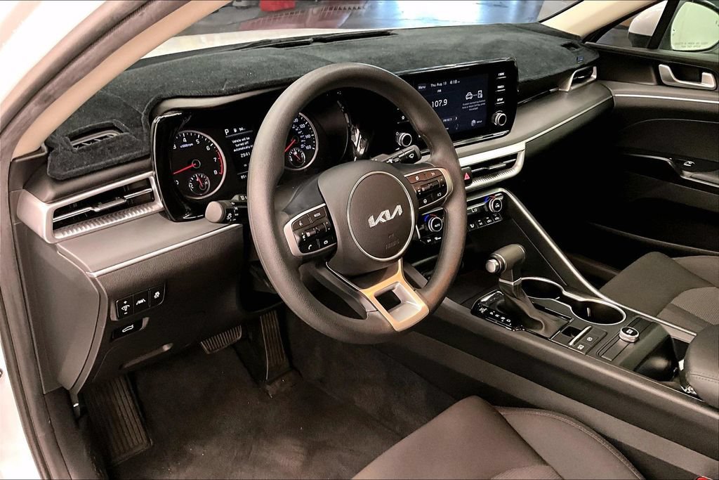 Used 2023 Kia K5 LXS FWD image 13