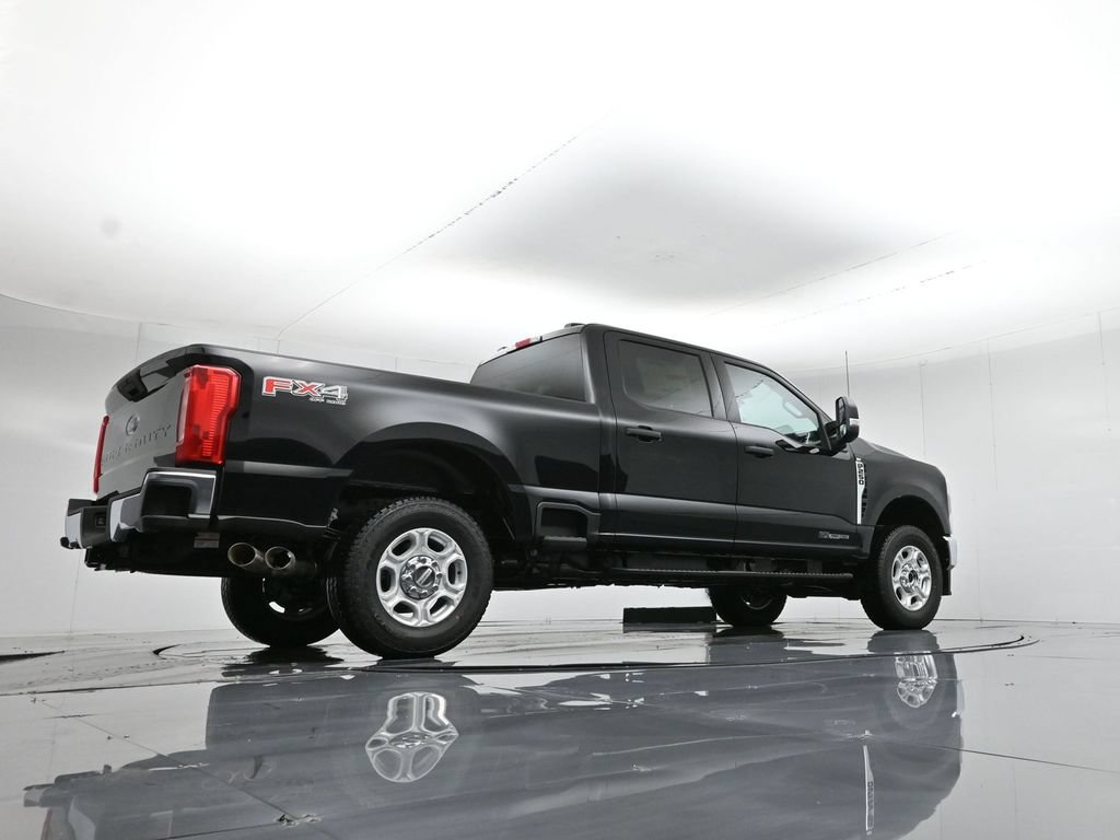 New 2026 Ford F250 XLT w/ FX4 Off-Road Package AWD/4WD image 48