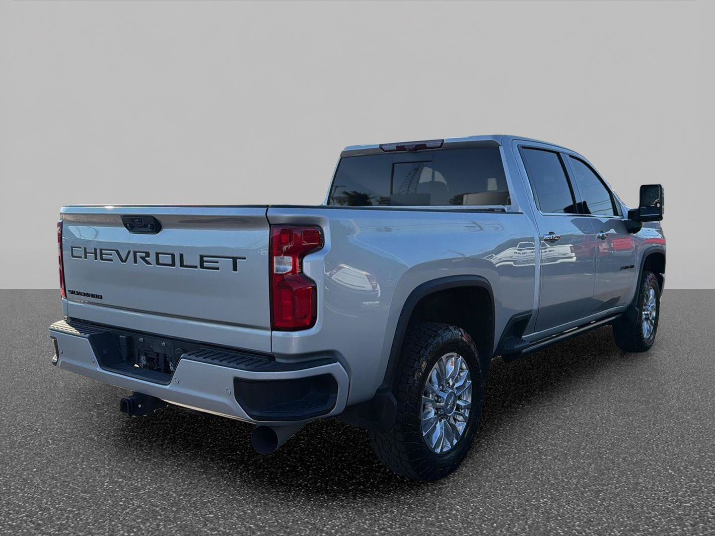 Certified 2022 Chevrolet Silverado 2500 High Country w/ LPO, Hitch Package AWD/4WD image 5