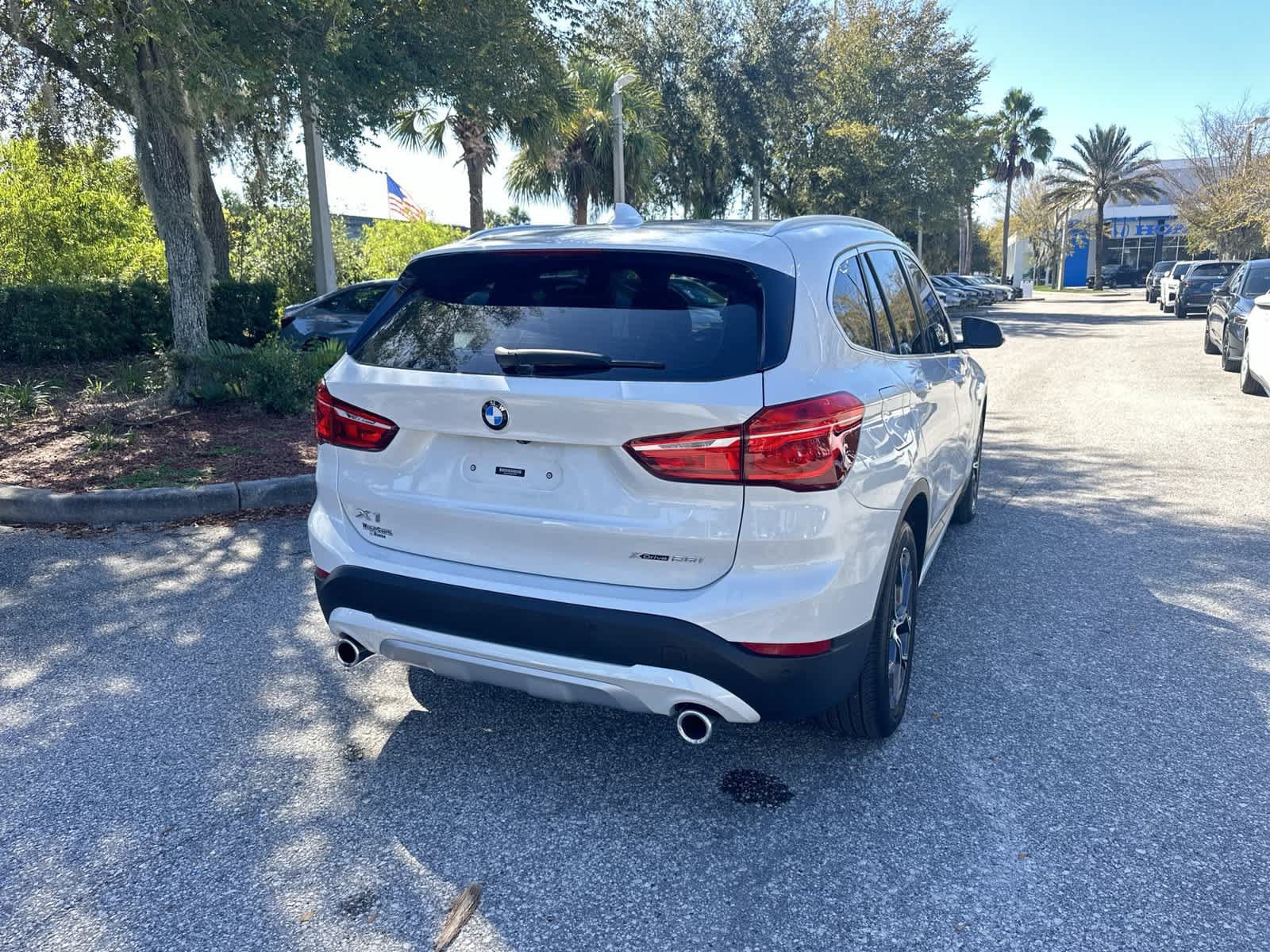 Used 2021 BMW X1 xDrive28i w/ Convenience Package AWD/4WD image 6