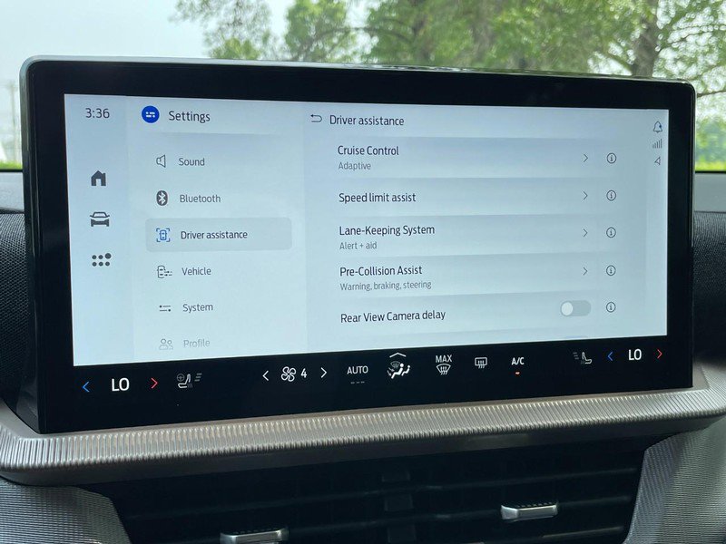 New 2025 Ford Explorer Active w/ Active Comfort Package image 38