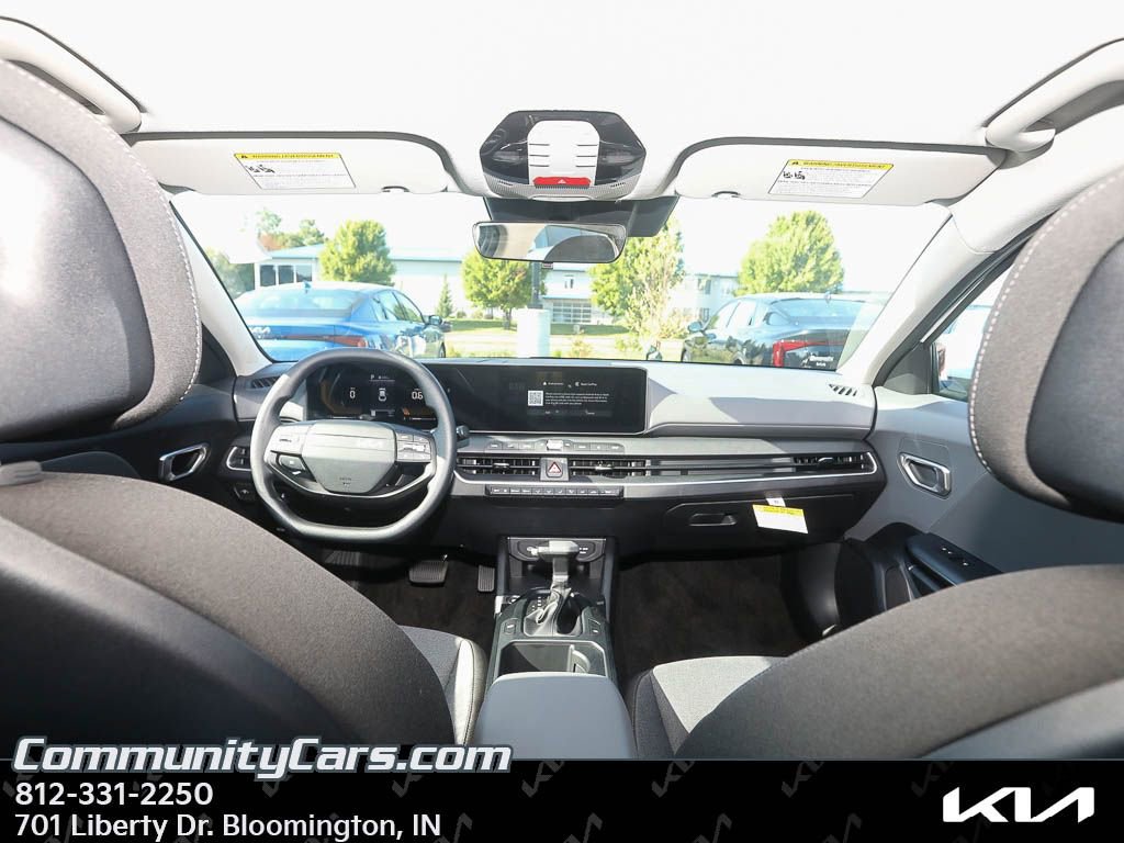 New 2025 Kia K4 LXS image 20