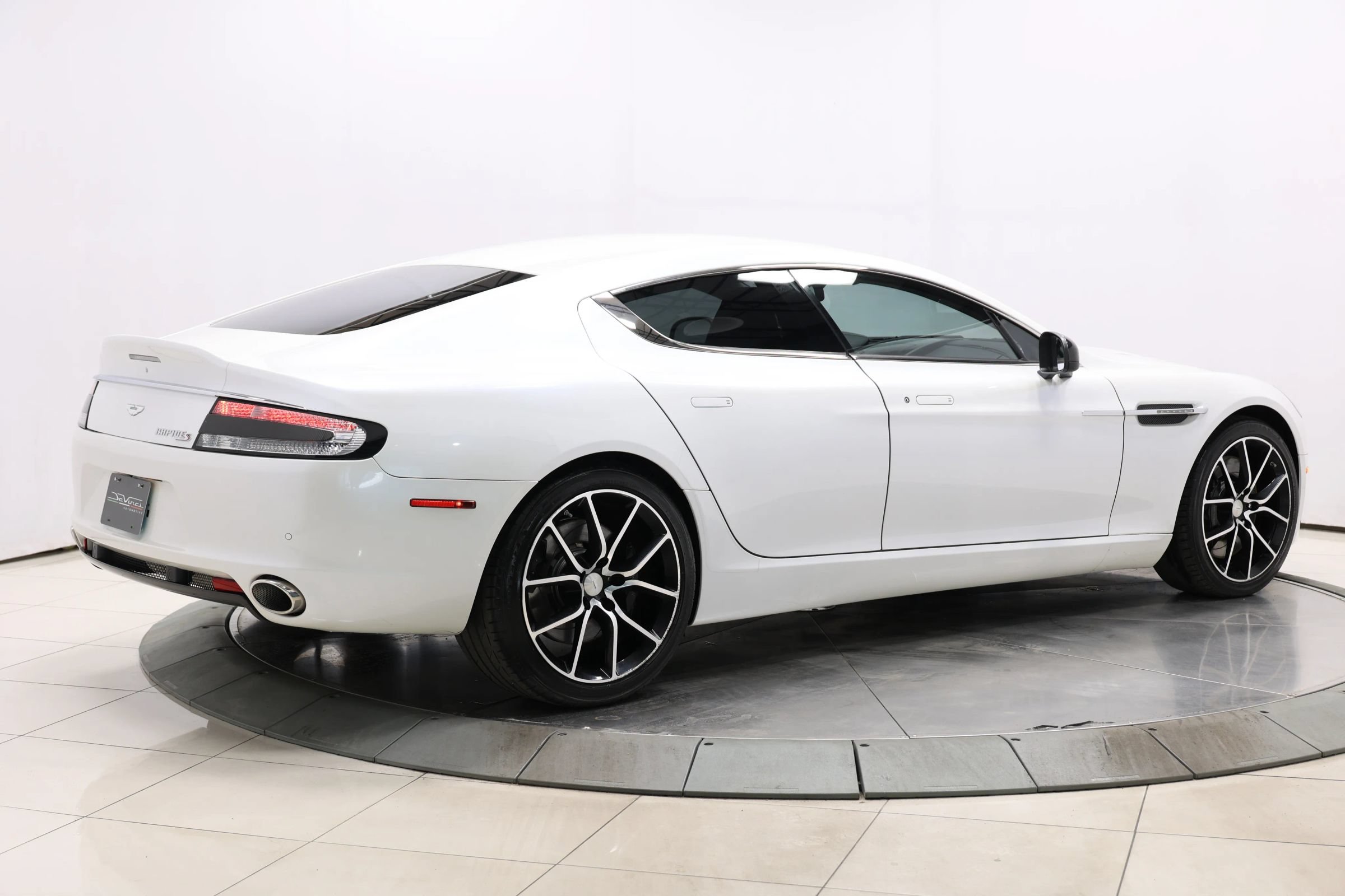 Used 2014 Aston Martin Rapide S RWD image 53