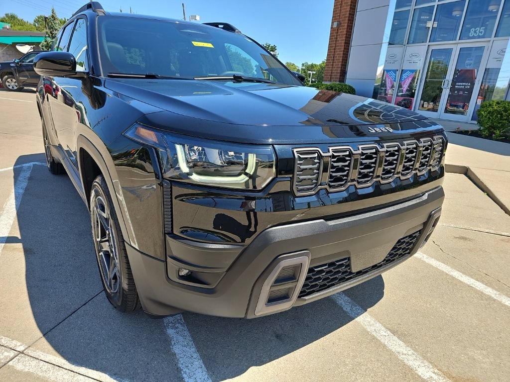 Certified 2026 Jeep Cherokee Limited AWD/4WD image 4
