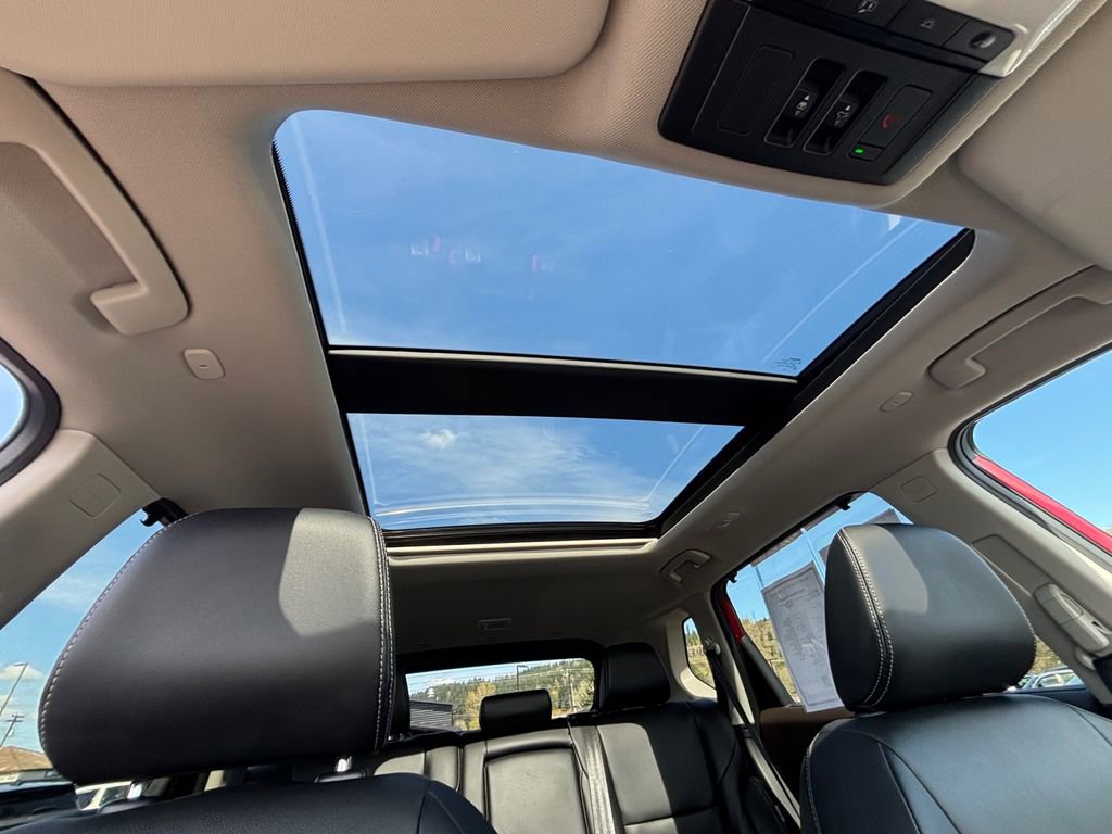 Used 2023 Nissan Rogue SL w/ SL Premium Package image 28