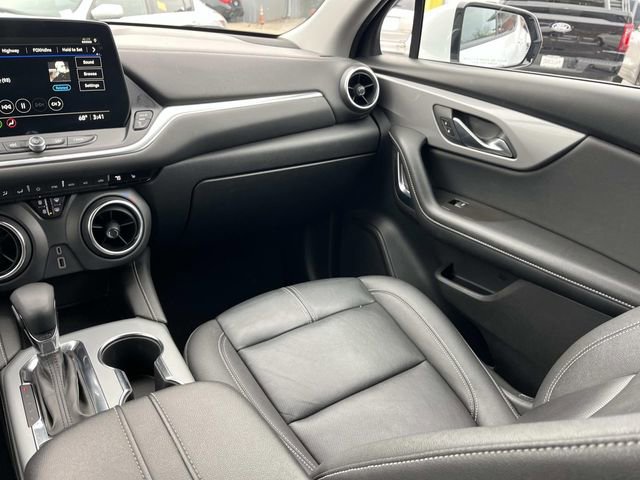 Used 2024 Chevrolet Blazer LT image 15