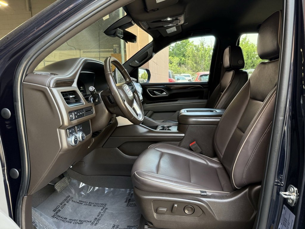 Used 2022 GMC Yukon SLE image 9