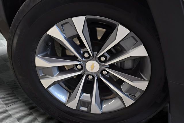 Used 2025 Chevrolet Equinox LT image 29