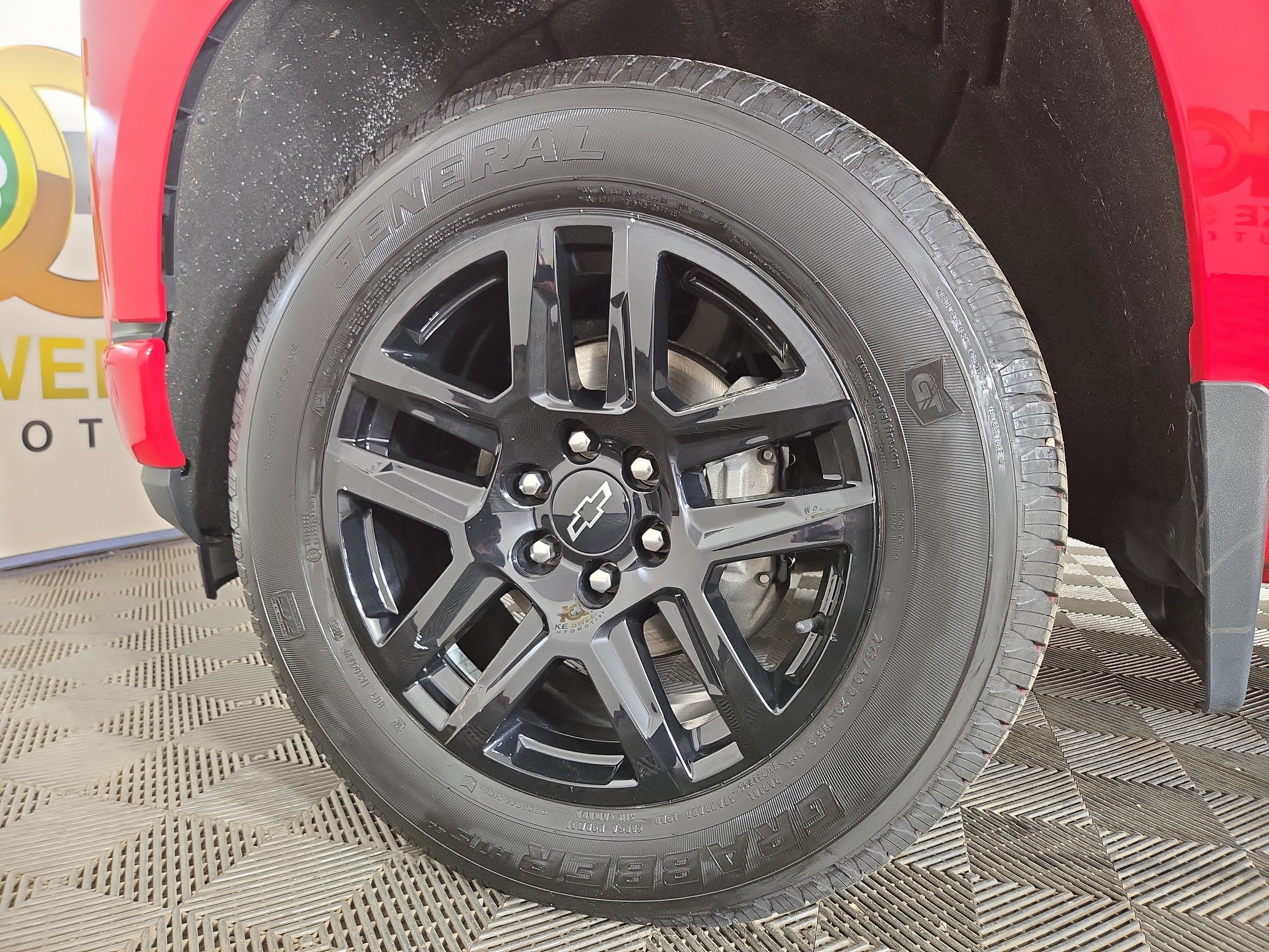 Certified 2021 Chevrolet Silverado 1500 RST w/ LPO, Blackout Package image 32