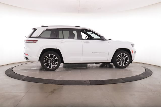 Used 2022 Jeep Grand Cherokee Overland AWD/4WD image 6