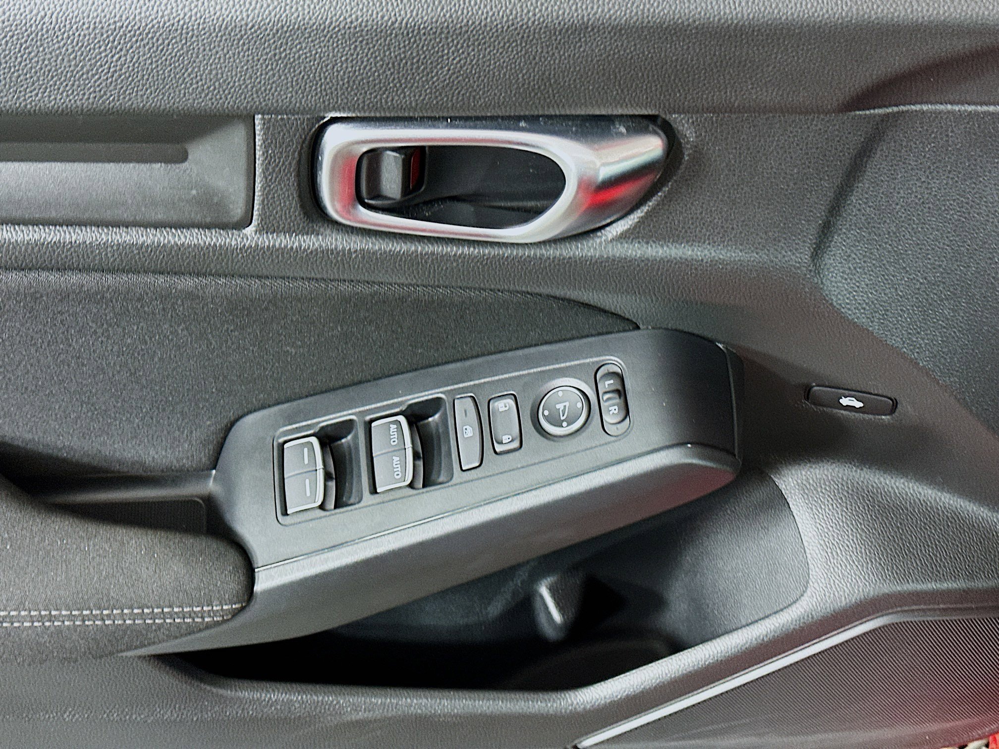 Used 2024 Honda Civic Sport image 15