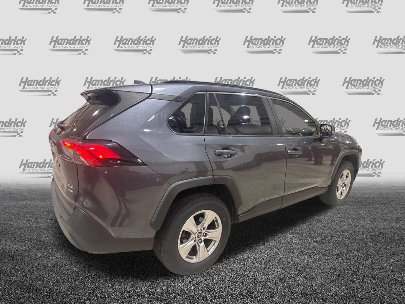 Used 2019 Toyota RAV4 XLE w/ Convenience Package AWD/4WD image 6