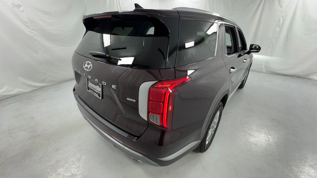 Used 2023 Hyundai Palisade SEL w/ Cargo Package AWD/4WD image 3