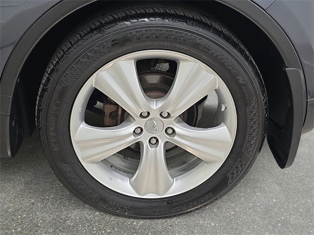 Used 2011 INFINITI FX35 AWD w/ Premium Pkg image 33