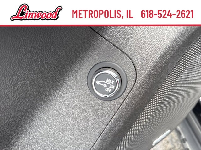 Used 2023 GMC Acadia SLT image 21