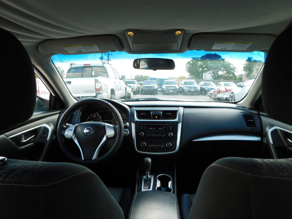 Used 2017 Nissan Altima 2.5 FWD image 31