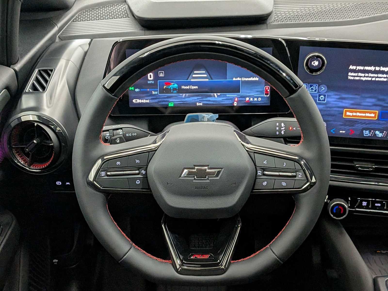 New 2026 Chevrolet Equinox EV RS image 24