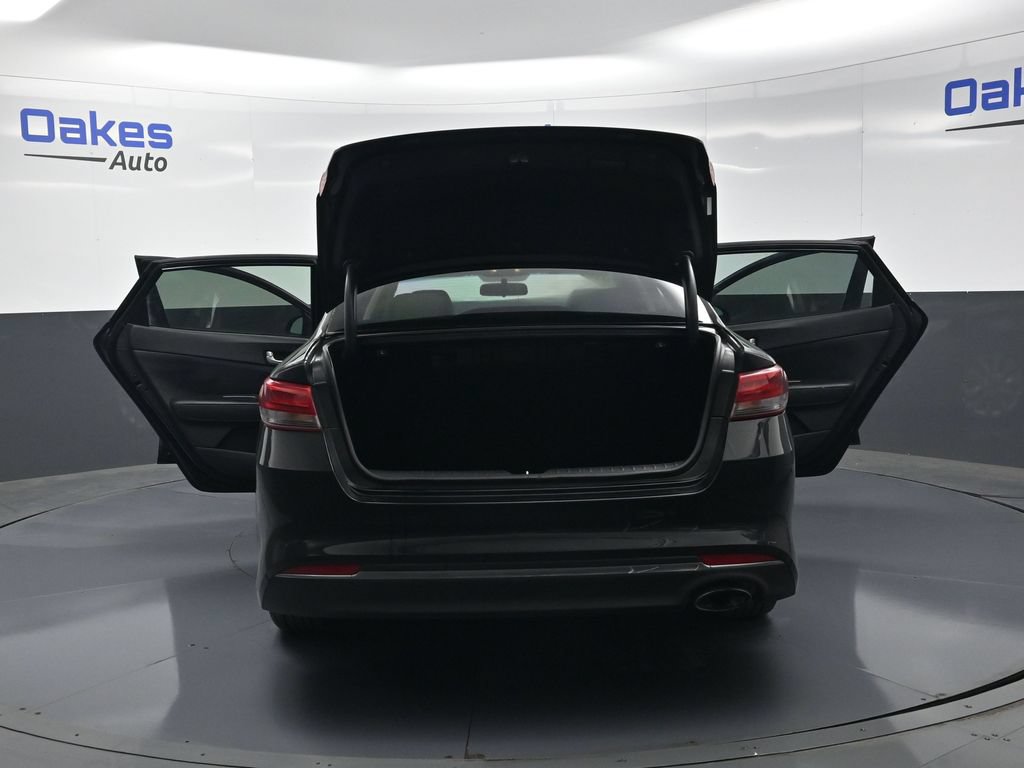 Used 2018 Kia Optima S FWD image 53