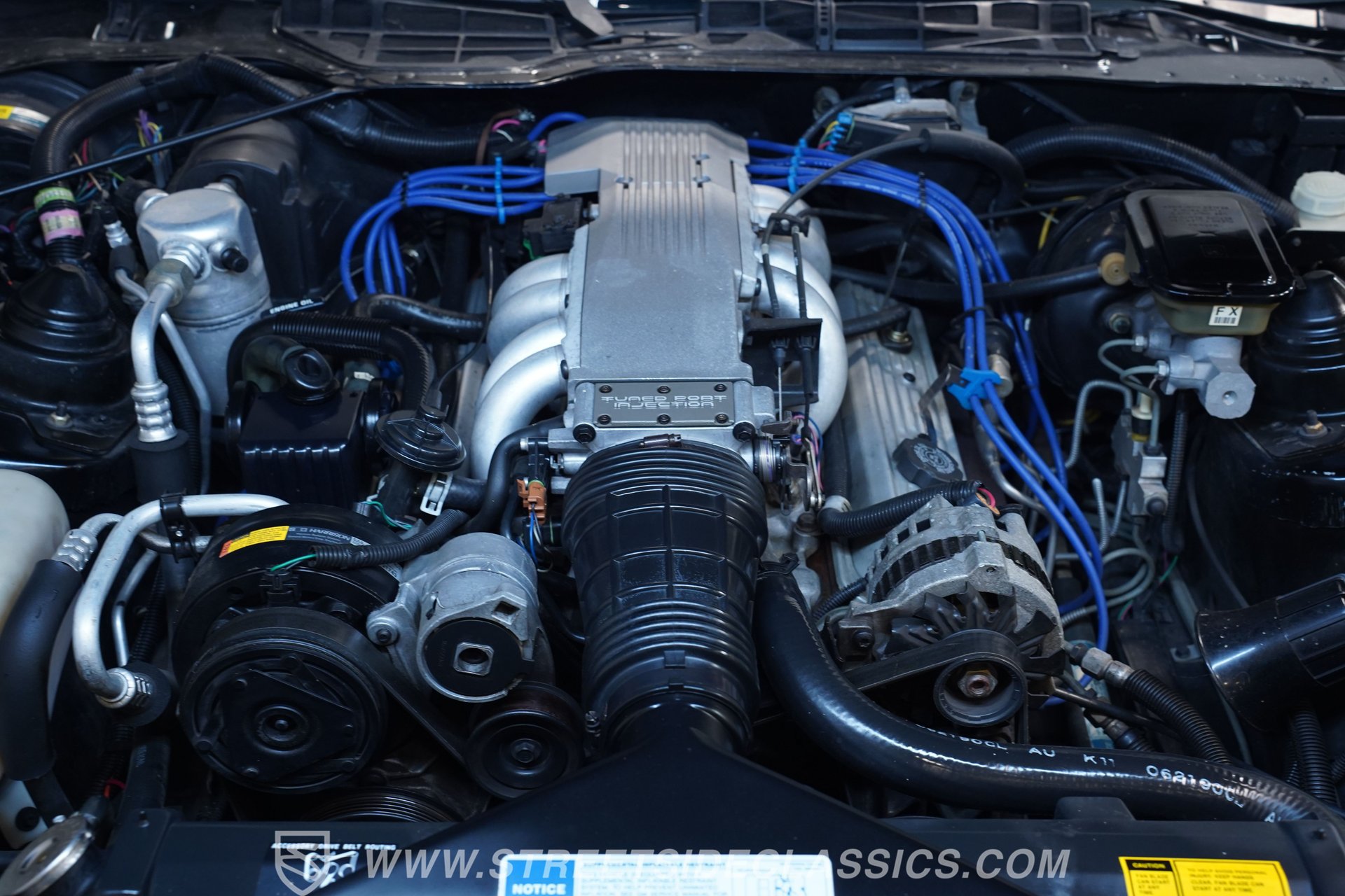 Used 1991 Chevrolet Camaro Z28 RWD image 35