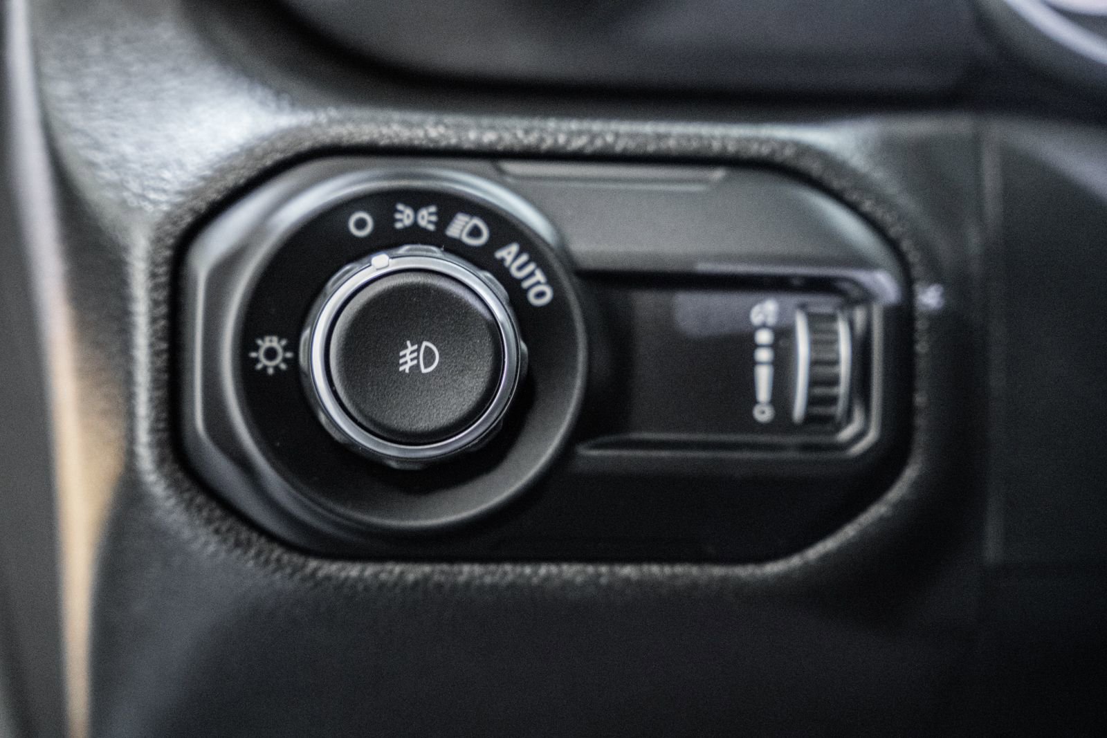 Used 2023 Jeep Wrangler Rubicon 392 image 48