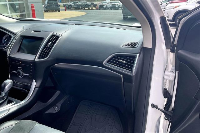 Used 2016 Ford Edge Sport AWD/4WD image 16