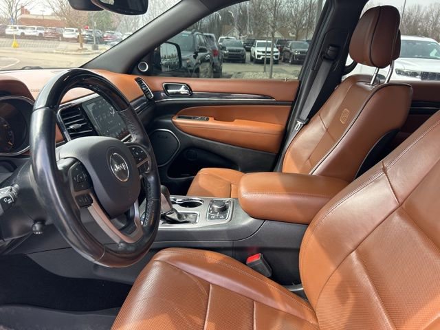 Used 2020 Jeep Grand Cherokee Overland image 11