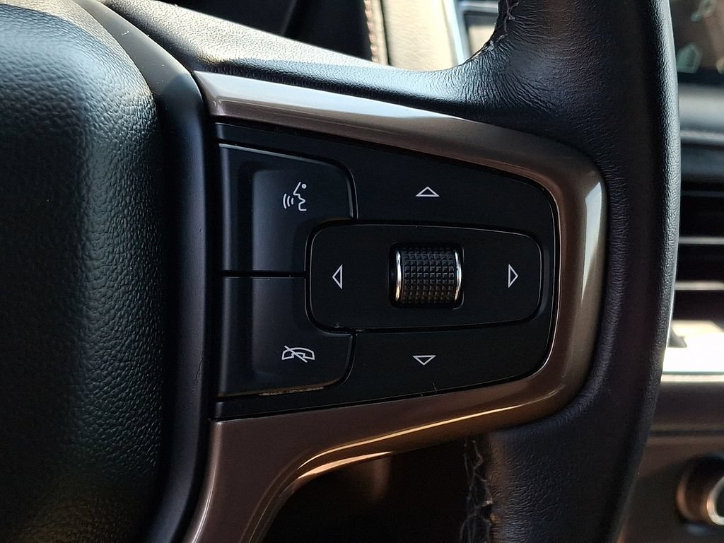 Certified 2022 Chevrolet Suburban High Country AWD/4WD image 23