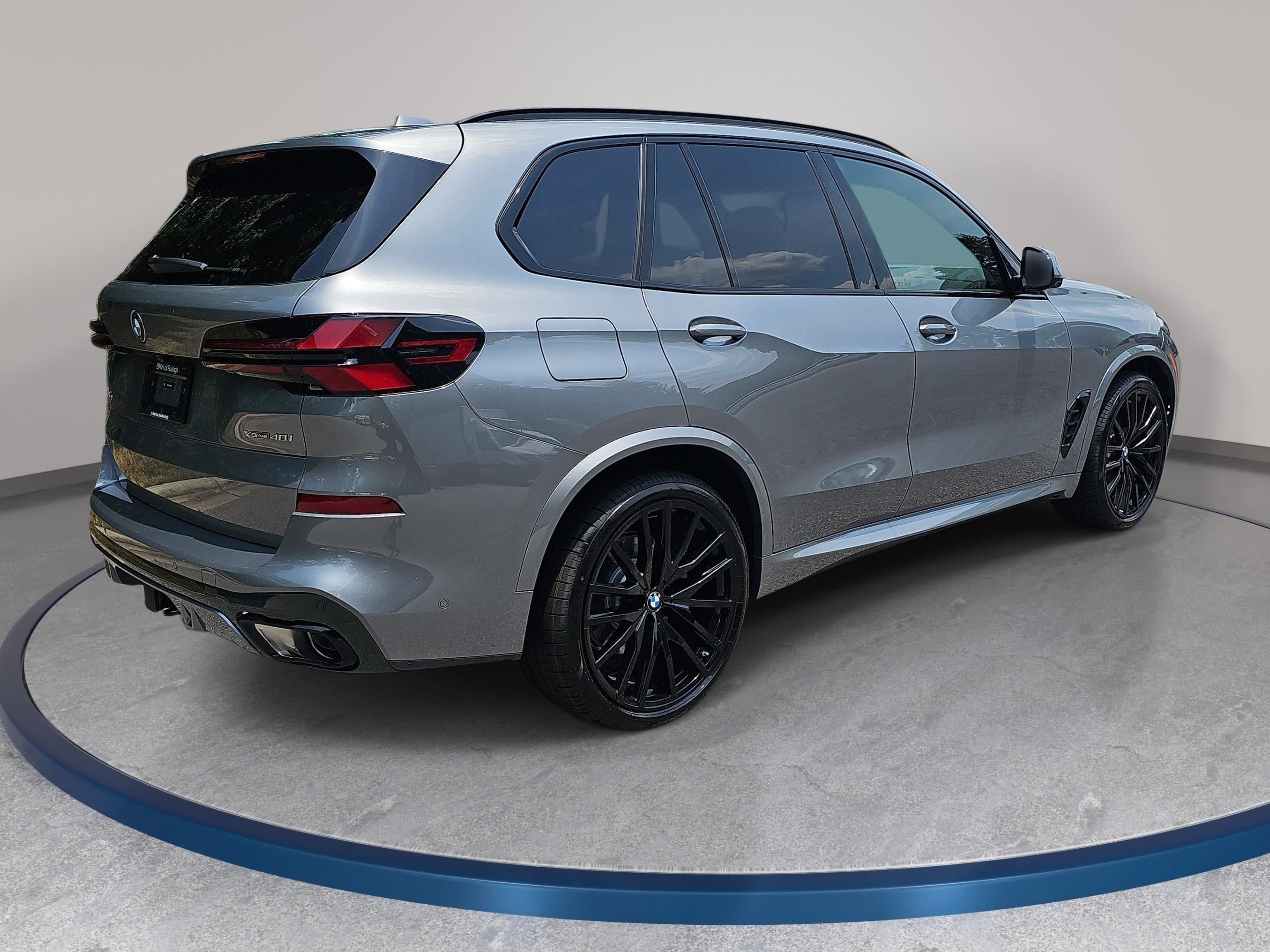 New 2026 BMW X5 xDrive40i w/ M Sport Package AWD/4WD image 5