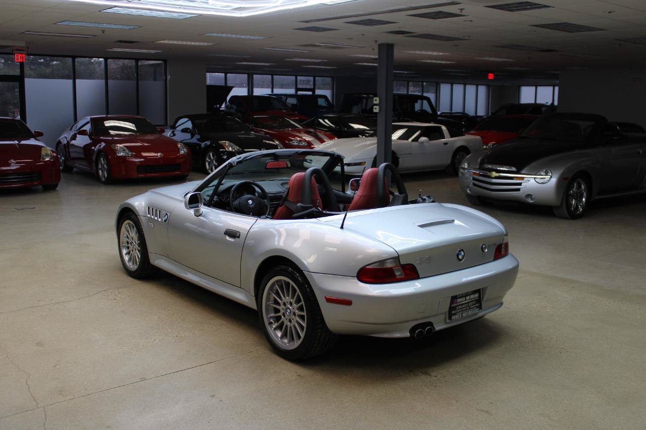 Used 2002 BMW Z3 3.0i RWD image 30