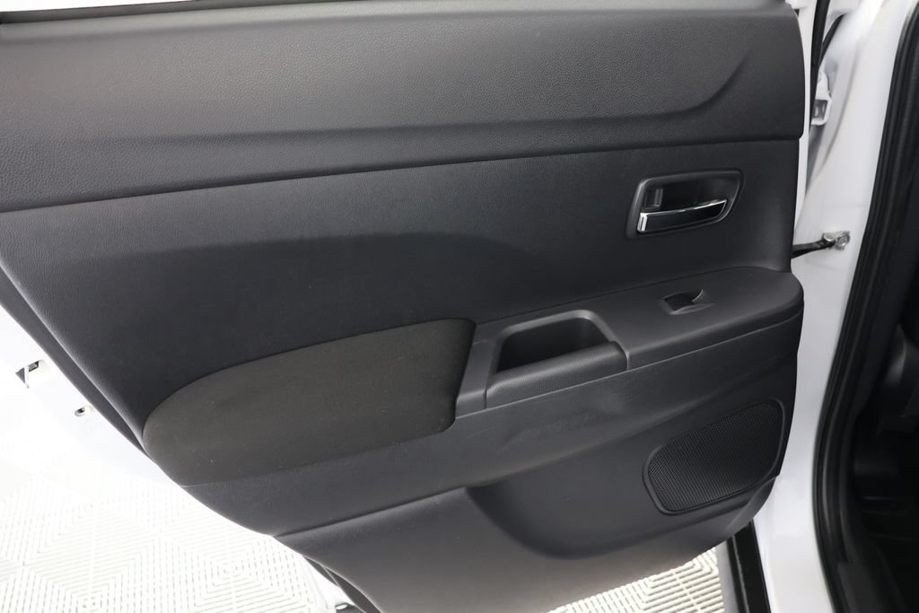 Used 2022 Mitsubishi Outlander Sport LE AWD/4WD image 24