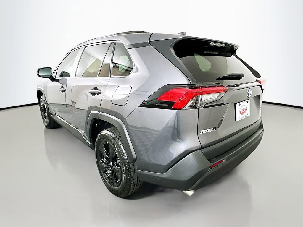 Certified 2022 Toyota RAV4 XLE w/ Convenience Package AWD/4WD image 7