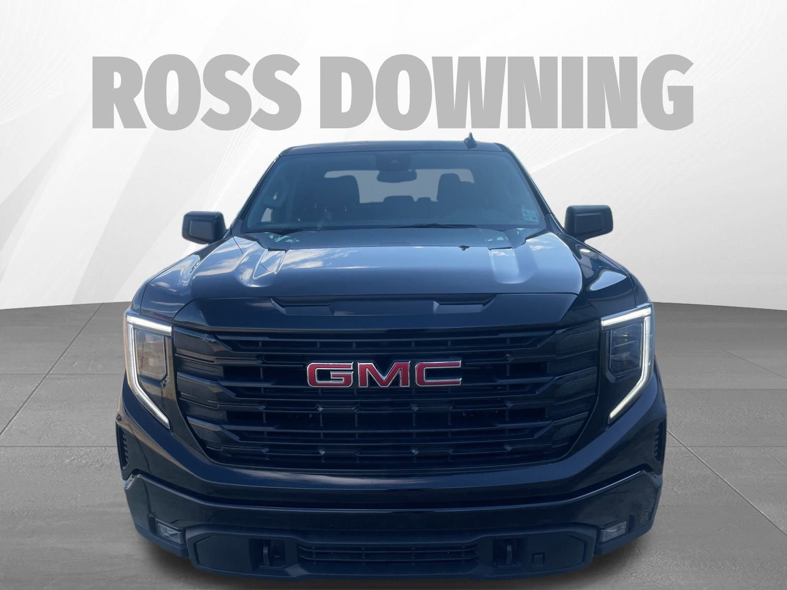 Used 2024 GMC Sierra 1500 Elevation image 2