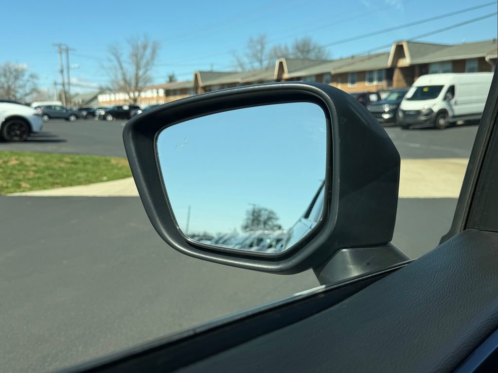 Used 2024 Mitsubishi Eclipse Cross SE image 16