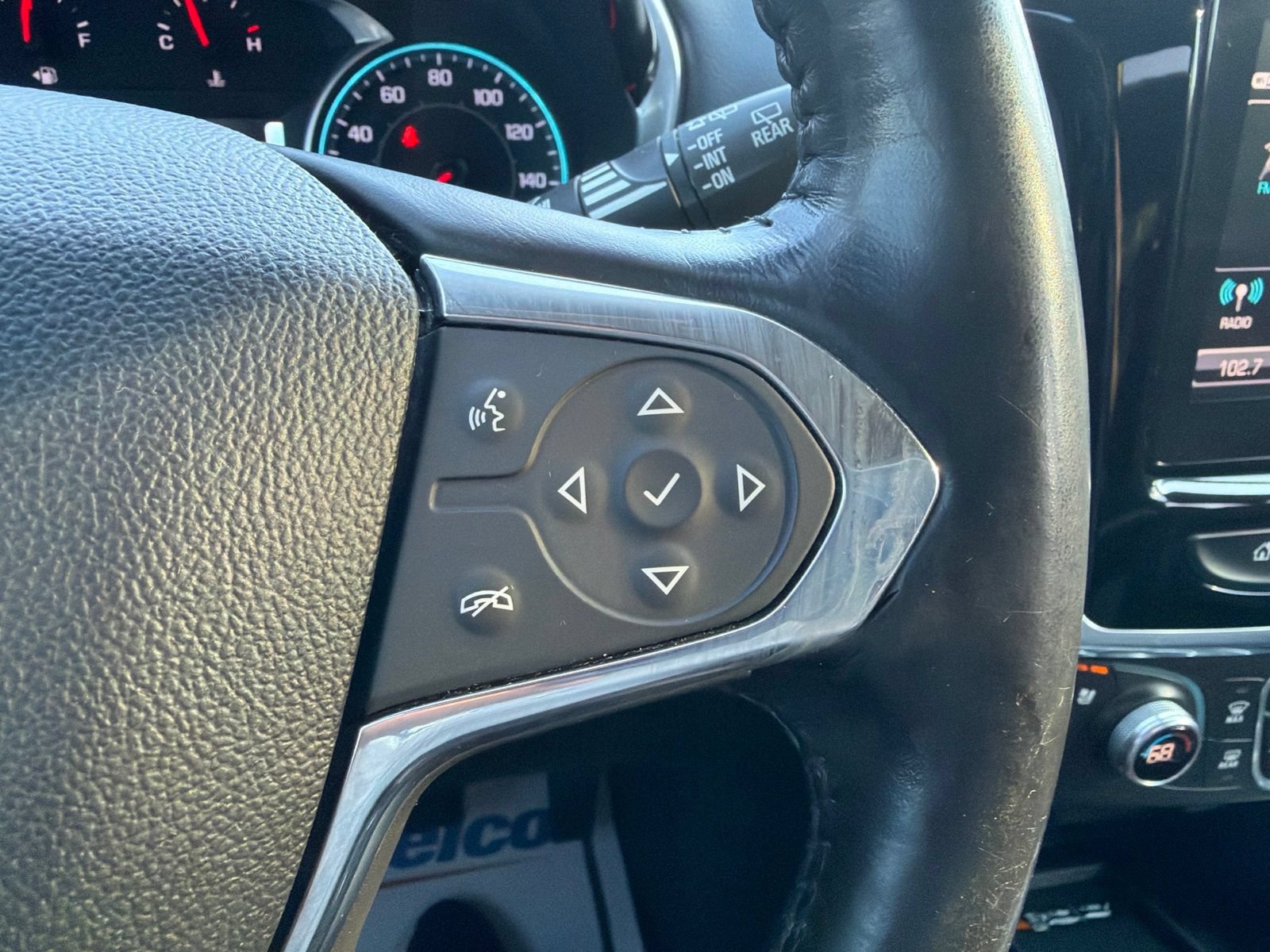 Used 2019 Chevrolet Traverse Premier w/ Redline Edition FWD image 18