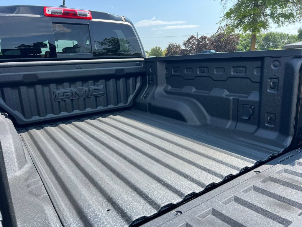 New 2026 GMC Canyon AT4 w/ Technology Plus Package AWD/4WD image 9
