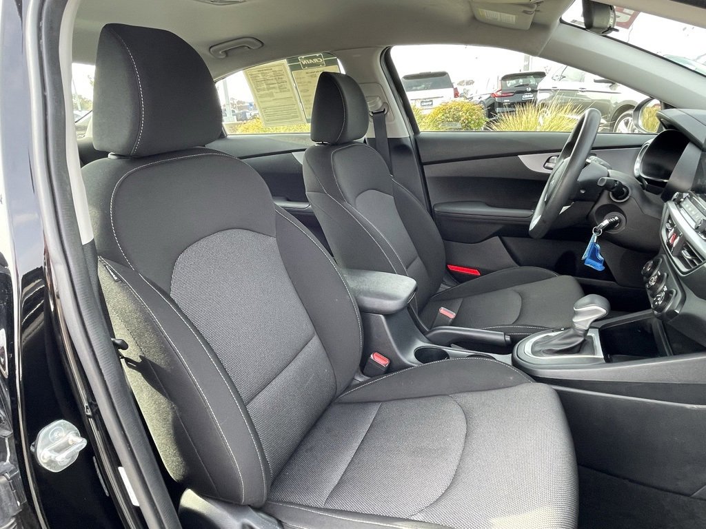 Used 2024 Kia Forte LXS image 29